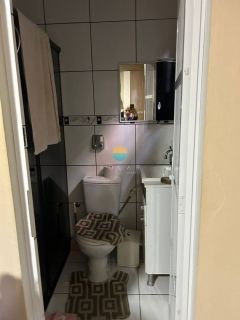 Casa à venda com 4 Dormitórios sendo 1 Suíte com 280m² na Armação em Penha / SC. Ref.493