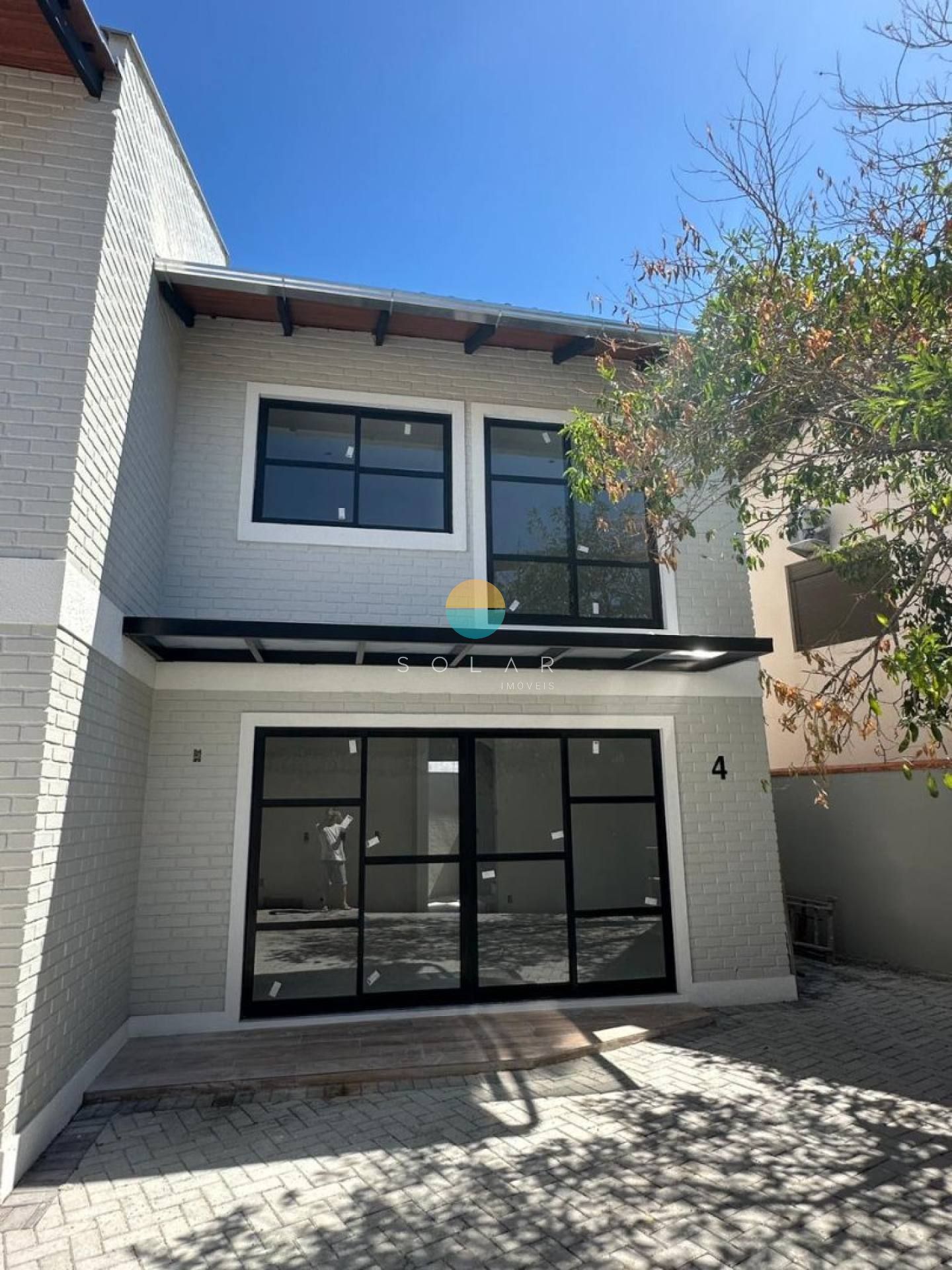 Sobrados à venda com 2 Dormitórios a 70m da Praia da Armação, Penha/SC. Ref.495