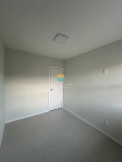 Sobrados à venda com 2 Dormitórios a 70m da Praia da Armação, Penha/SC. Ref.495