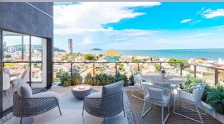 Terreno de 256,45m² com projeto aprovado, aprox. 440m da Praia do Quilombo em Penha/SC. Ref. 501