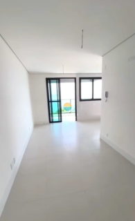 Oportunidade Única! Apartamento pronto para morar à venda com 3 Dormitórios sendo 1 Suíte, na Praia da Armação, no L'Unico Home Club, em Penha /SC. Ref.502