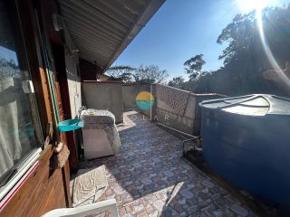 Casa principal mais duas casas! Oportunidade de renda extra! na Armação em Penha /SC. Ref.504