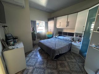 Casa principal mais duas casas! Oportunidade de renda extra! na Armação em Penha /SC. Ref.504