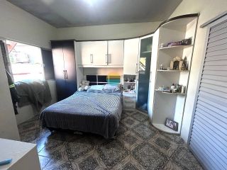 Casa principal mais duas casas! Oportunidade de renda extra! na Armação em Penha /SC. Ref.504