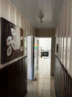 Casa encantadora entre a Praia do Trapiche e a do Cascalho, 150m² de área construída com 3 Dormitórios em Penha / SC. Ref.505