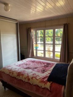 Casa encantadora entre a Praia do Trapiche e a do Cascalho, 150m² de área construída com 3 Dormitórios em Penha / SC. Ref.505