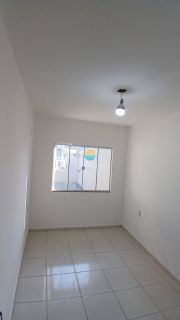 Geminado de 76m² semi mobiliado com 2 Dormitórios no bairro Gravatá em Navegantes / SC. Ref.516
