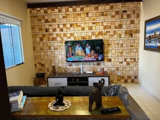 Espetacular sobrado semi mobiliado com 82m² no bairro da Armação do Itapocoroi, Penha /SC. Ref. 513