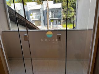 Espetacular sobrado semi mobiliado com 82m² no bairro da Armação do Itapocoroi, Penha /SC. Ref. 513