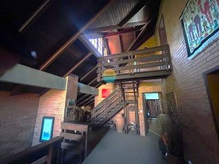 Autêntico pé na areia — 2.709 m² de terreno com acesso direto ao mar, em uma das localizações mais exclusivas de Penha: a deslumbrante Praia do Poá, Penha/SC. Ref. 517