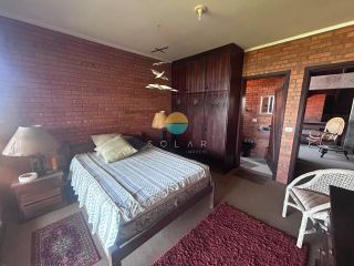 Autêntico pé na areia — 2.709 m² de terreno com acesso direto ao mar, em uma das localizações mais exclusivas de Penha: a deslumbrante Praia do Poá, Penha/SC. Ref. 517