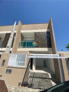 Sobrado de 102m² com 2 suítes na Praia da Armação do Itapocoroi, Penha / SC. Ref. 519