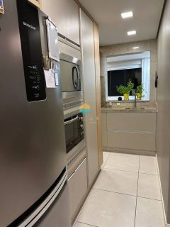 Apartamento mobiliado vista mar à venda, 3 dormitórios sendo 1 suíte aprox. 60m da Praia de Armação, Penha/SC. Ref.