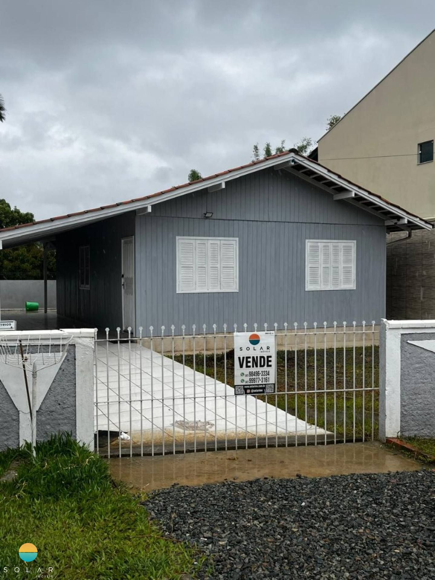 CASA MISTA PRÓXIMA DA PRAIA GRANDE