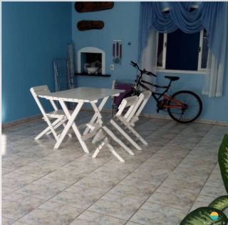 Sobrado com 03 Dormitórios aprox. 350m da Praia em Penha - SC. Ref. 108