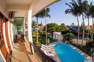 Oportunidade incrível: Pousada à Venda a 140m da Praia de Armação, Penha - SC. Ref. 113