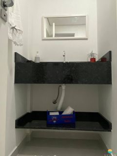 Apartamento de 92m² aprox. 60m da Praia em Armação. Ref. 115