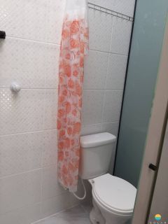 Geminado mobiliado com 2 dormitórios, aprox. 800m da Praia em Bal. Piçarras/SC. Ref. 120