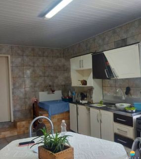 Casa no Bairro São Cristovão, com 03 dormitórios - Penha. Ref. 125