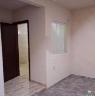Prédio com 4 apartamentos de 2 dormitórios, aprox. 300m da Praia no Centro de Penha/SC. Ref. 148