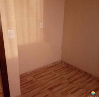 Prédio com 4 apartamentos de 2 dormitórios, aprox. 300m da Praia no Centro de Penha/SC. Ref. 148