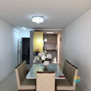 Lindo apartamento frente mar em Armação, com 02 dormitórios e 02 vagas de garagem. Ref. 157
