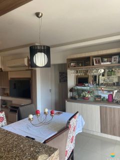 Apartamento à venda com 3 quartos sendo 1 suíte, aprox. 170m da Praia do Quilombo. Ref. 205