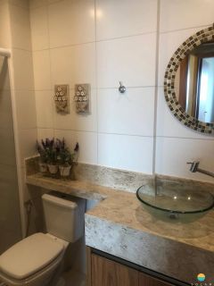 Apartamento finamente mobiliado no Velutti Home Club, com 3 dormitórios aprox. 60m da praia. Ref. 207