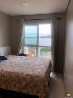 Apartamento finamente mobiliado no Velutti Home Club, com 3 dormitórios aprox. 60m da praia. Ref. 207