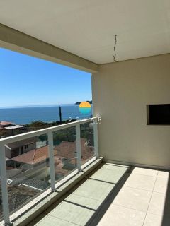 Apartamento de FRENTE PARA O MAR, 4 dormitórios e 2 garagens. Aprox. 50m da Praia de Armação em Penha/SC. Ref. 234