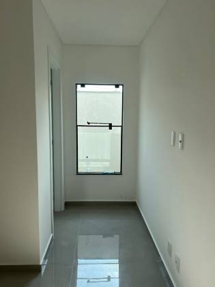 Encantador apartamento de 96m² a aprox. 800m da Praia de Balneário de Piçarras. Ref. 267