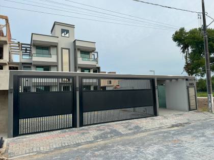 Encantador apartamento de 96m² a aprox. 800m da Praia de Balneário de Piçarras. Ref. 267