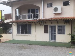 Oportunidade Única: Restaurante e 8 Studios à Venda a 160m da Praia! Ref. 269