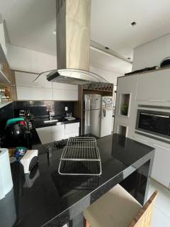 Duplex para venda, com 3 suítes no Centro em Campina Grande