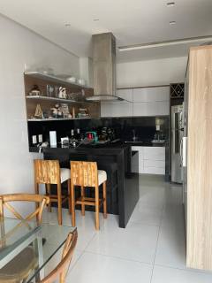 Duplex para venda, com 3 suítes no Centro em Campina Grande