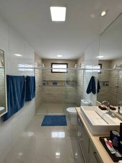 Casa à venda com 3 quartos, sendo 2 suítes no bairro Itararé em Campina Grande