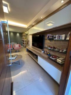 Casa à venda com 3 quartos, sendo 2 suítes no bairro Itararé em Campina Grande