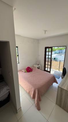 Casa de Condomínio à venda com 4 suítes no Condomínio Reino Verde