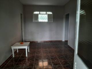 Casa à venda com 3 quartos, sendo 1 suíte no bairro Alto Branco em Campina Grande