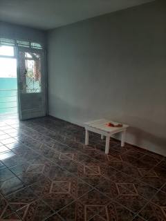 Casa à venda com 3 quartos, sendo 1 suíte no bairro Alto Branco em Campina Grande