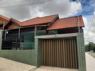 Casa à venda com 3 quartos, sendo 1 suíte no bairro Alto Branco em Campina Grande
