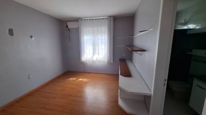 Casa Para Vender com 4 quartos 3 suítes no bairro Alto Branco em Campina Grande