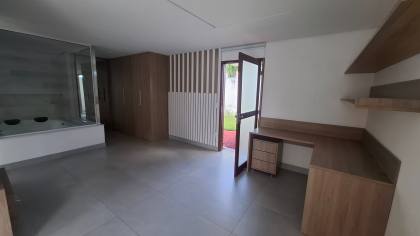 Casa Para Vender com 4 quartos 3 suítes no bairro Alto Branco em Campina Grande