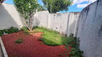 Casa Para Vender com 4 quartos 3 suítes no bairro Alto Branco em Campina Grande