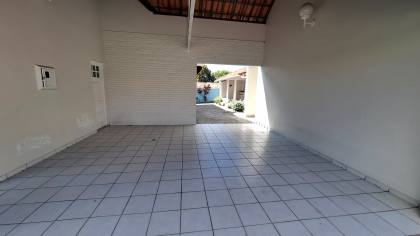 Casa Para Vender com 4 quartos 3 suítes no bairro Alto Branco em Campina Grande