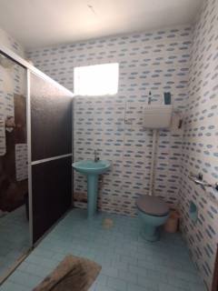 Casa para venda ou locação, com 5 quartos, sendo 2 suítes no bairro Palmeira em Campina Grande