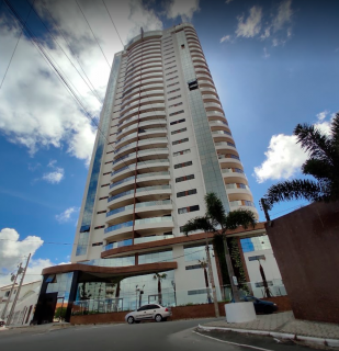 Apartamento à venda, com 3 quartos, sendo 3 suítes, no bairro Alto Branco em Campina Grande