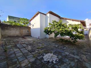 Casa à venda no bairro Liberdade em Campina Grande