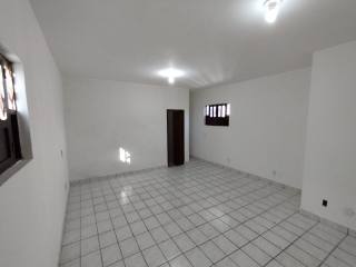 Casa à venda no bairro Liberdade em Campina Grande