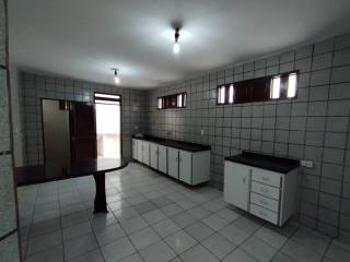 Casa à venda no bairro Liberdade em Campina Grande